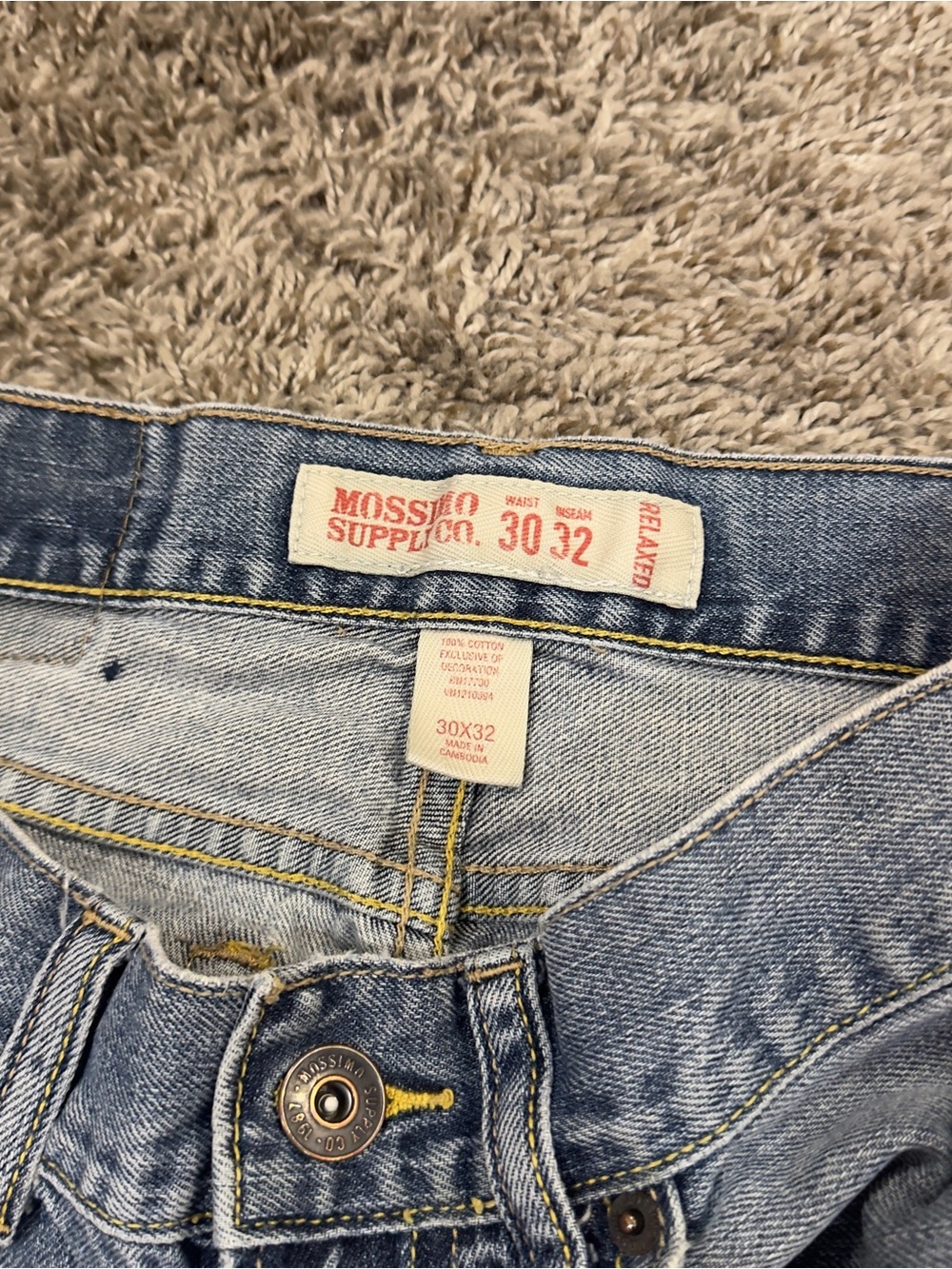 Y2K Mossimo baggy lowrise Light Wash Jeans - Picture 4 of 9
